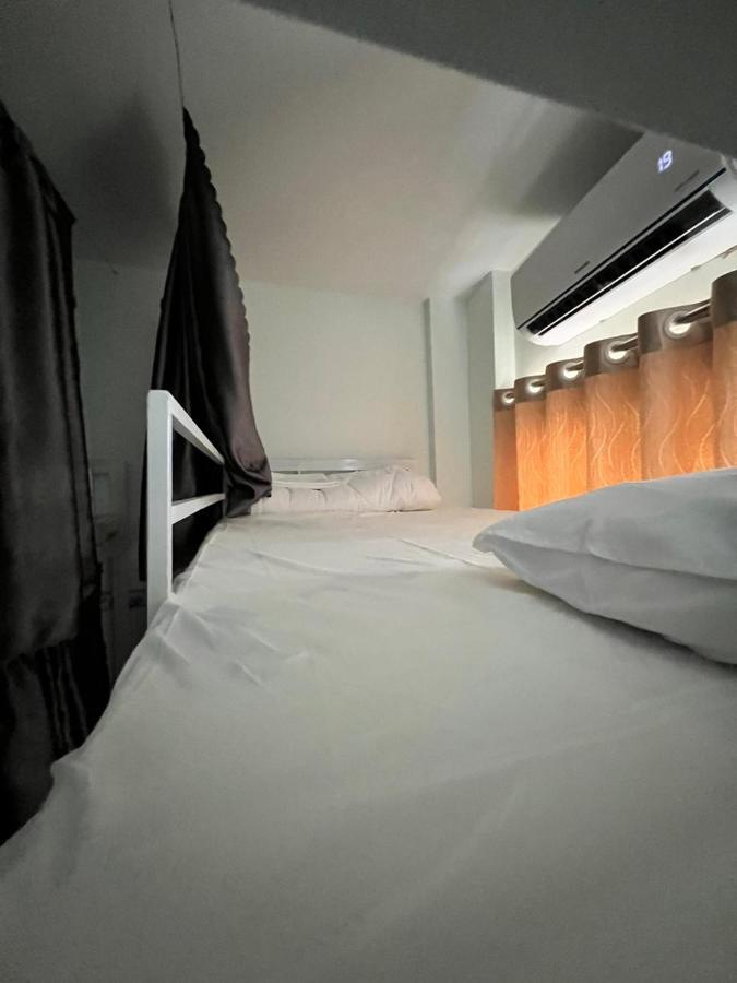 הו צ'י מין סיטי Kim Hostel מראה חיצוני תמונה