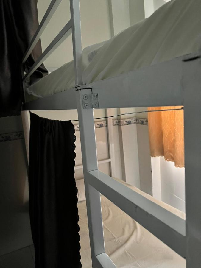הו צ'י מין סיטי Kim Hostel מראה חיצוני תמונה